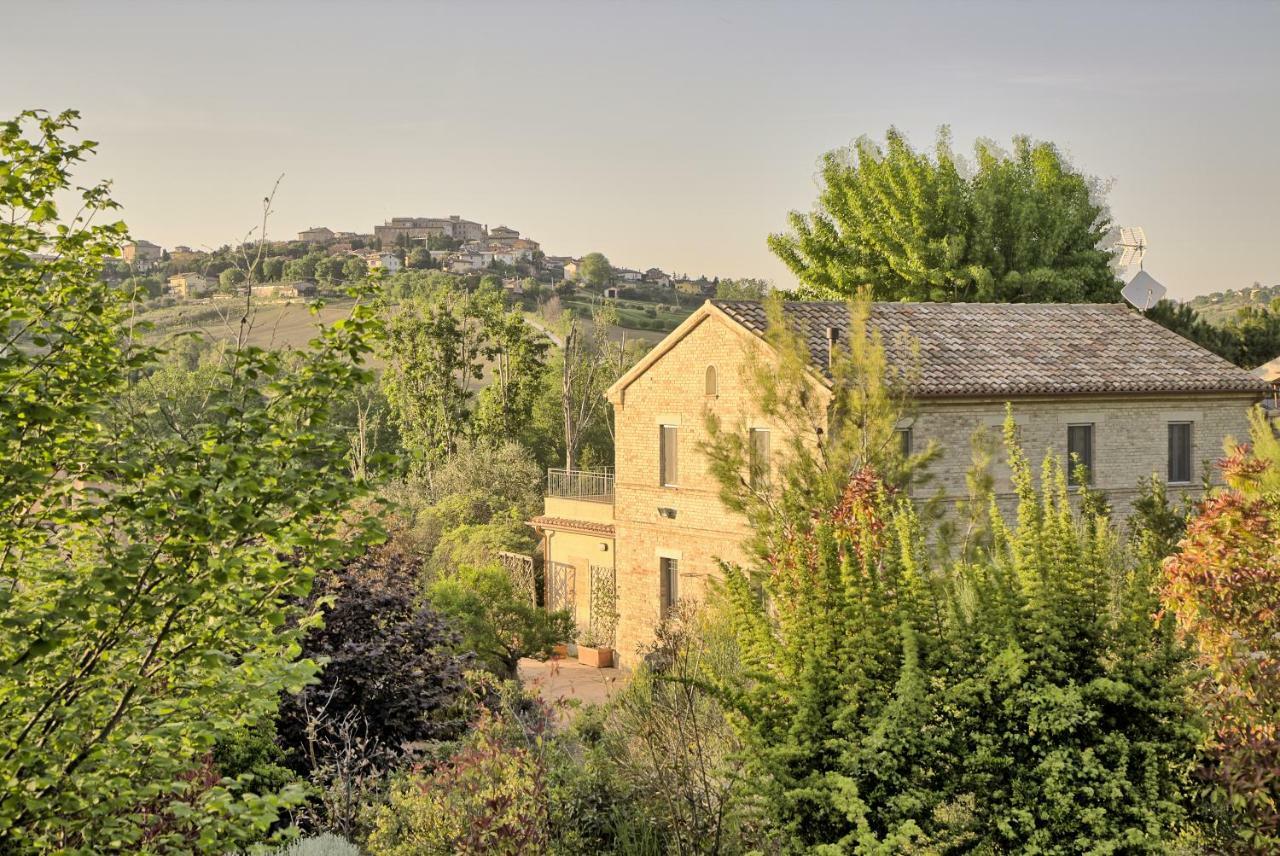 Grande Villa Storica Per Vacanze Con Giardino Privato E Piscina Ostra Luaran gambar