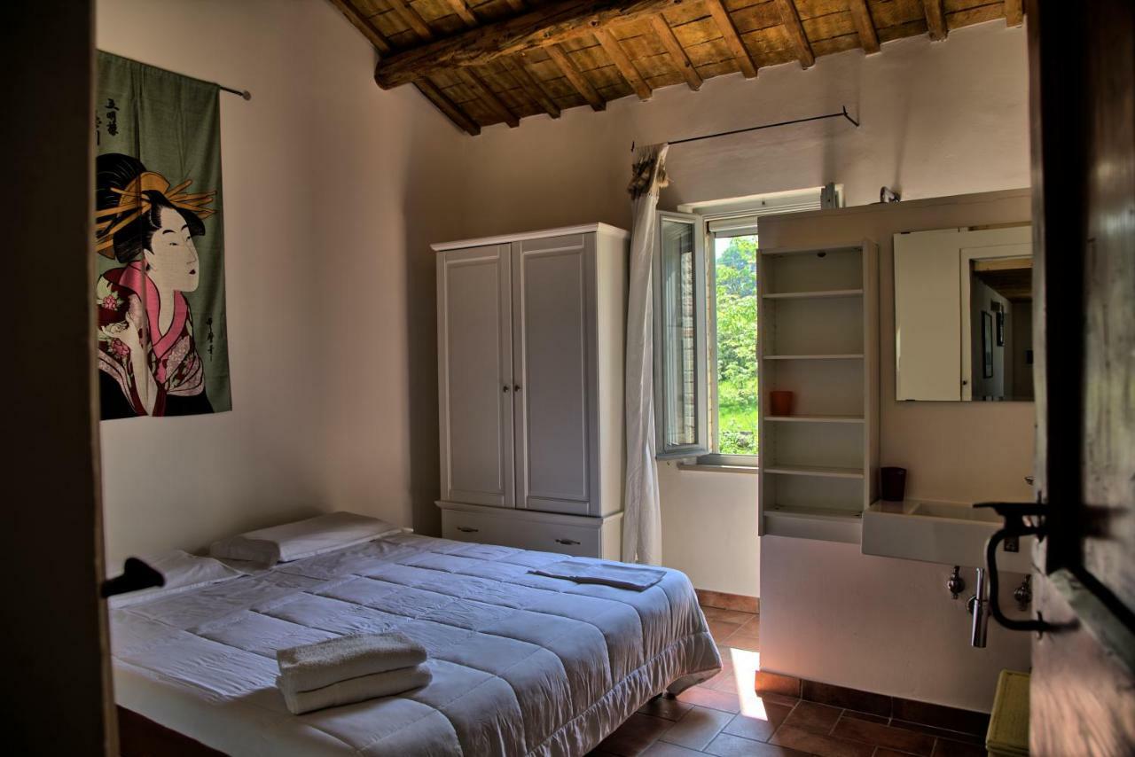 Grande Villa Storica Per Vacanze Con Giardino Privato E Piscina Ostra Luaran gambar